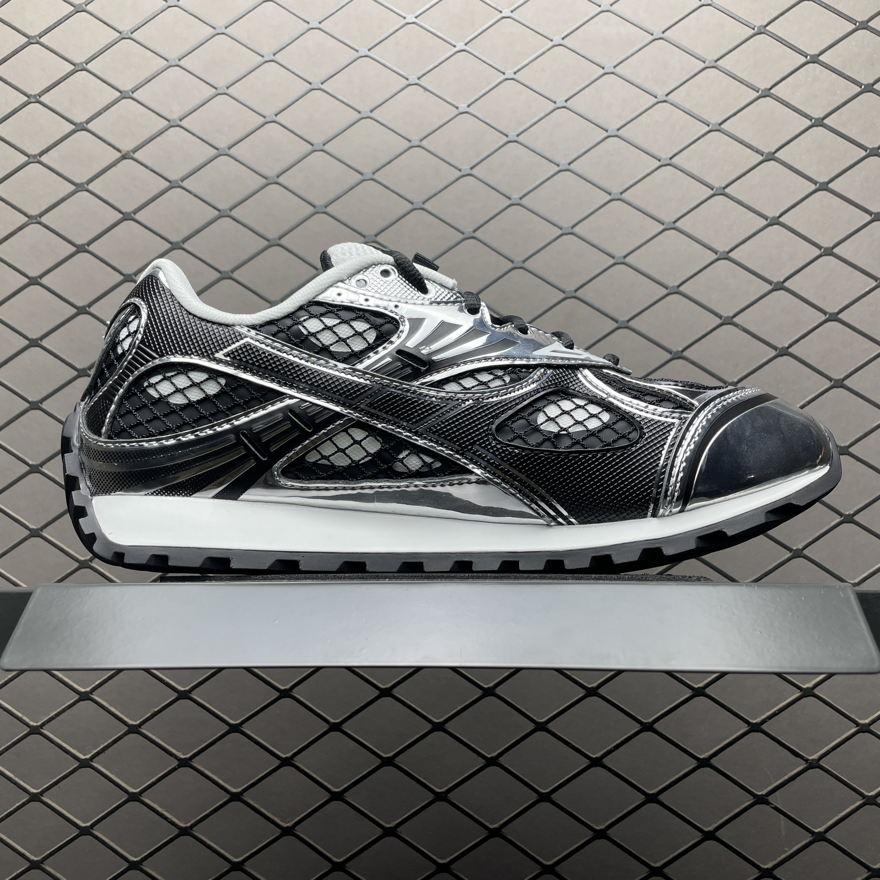 Bottega Veneta Orbit Sneaker Black Silver